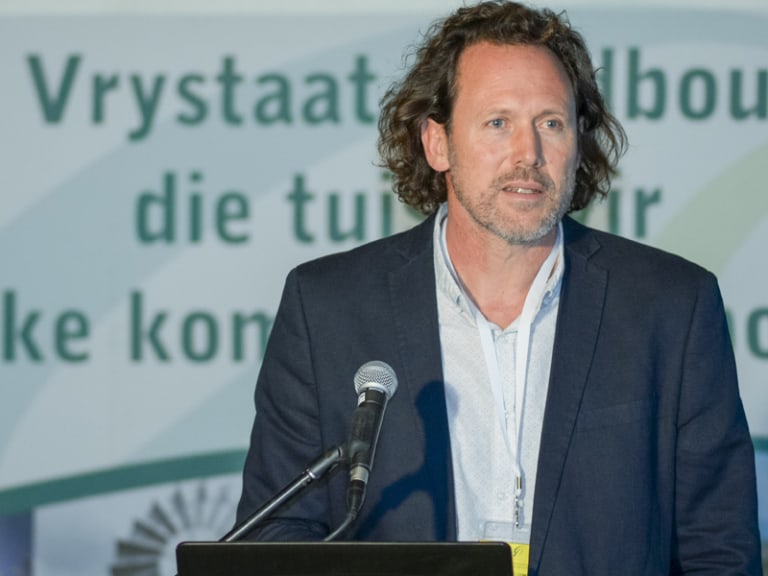 Prof Danie Brand - Direkteur Vrystaat Sentrum vir Menseregte